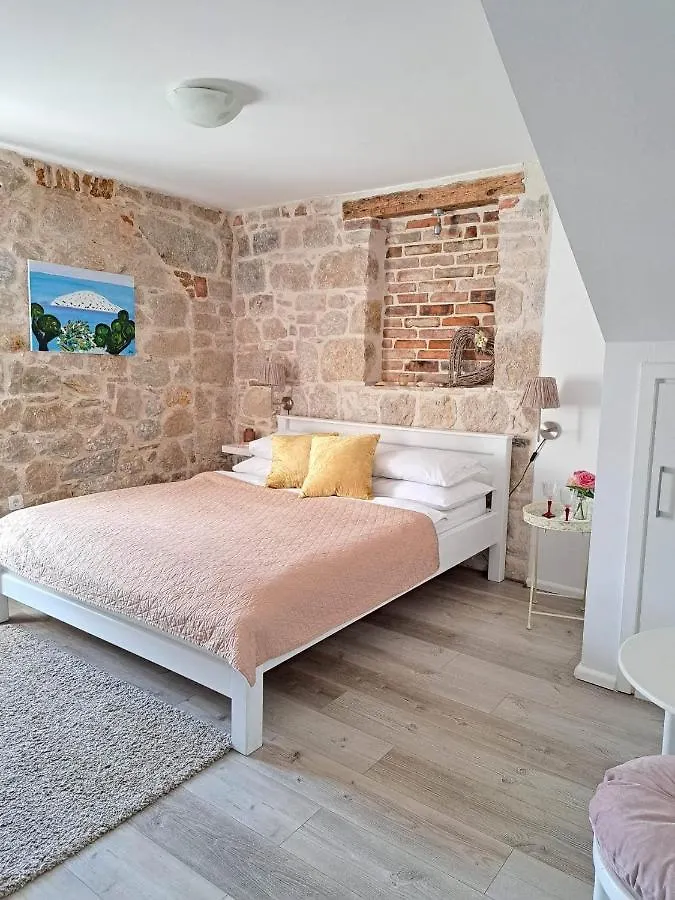 Guest House Kala Split