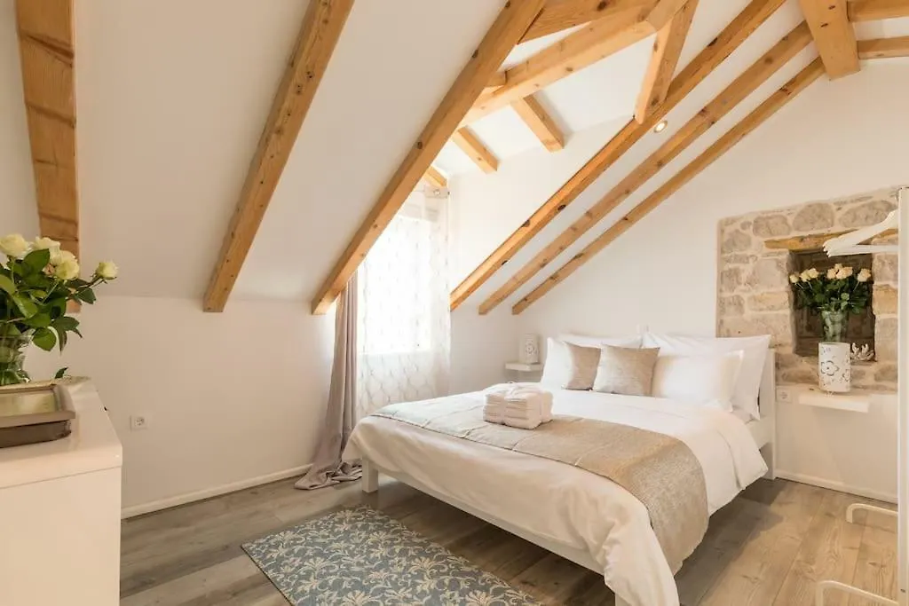 Guest House Kala Split