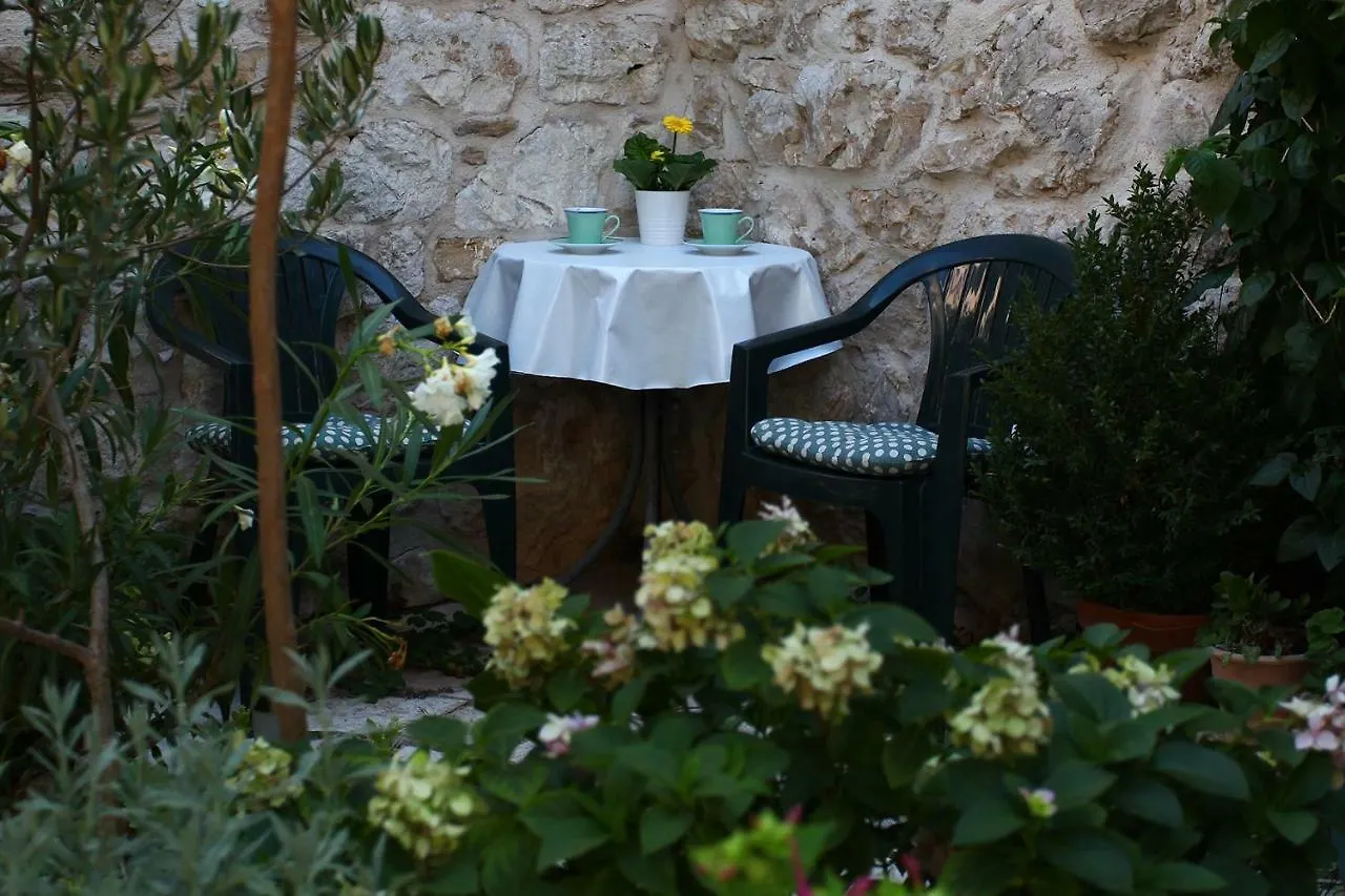 ****  Guest House Kala Split Croatia
